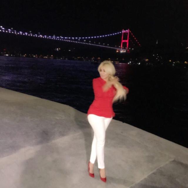 Sarışın Üçyol Escort